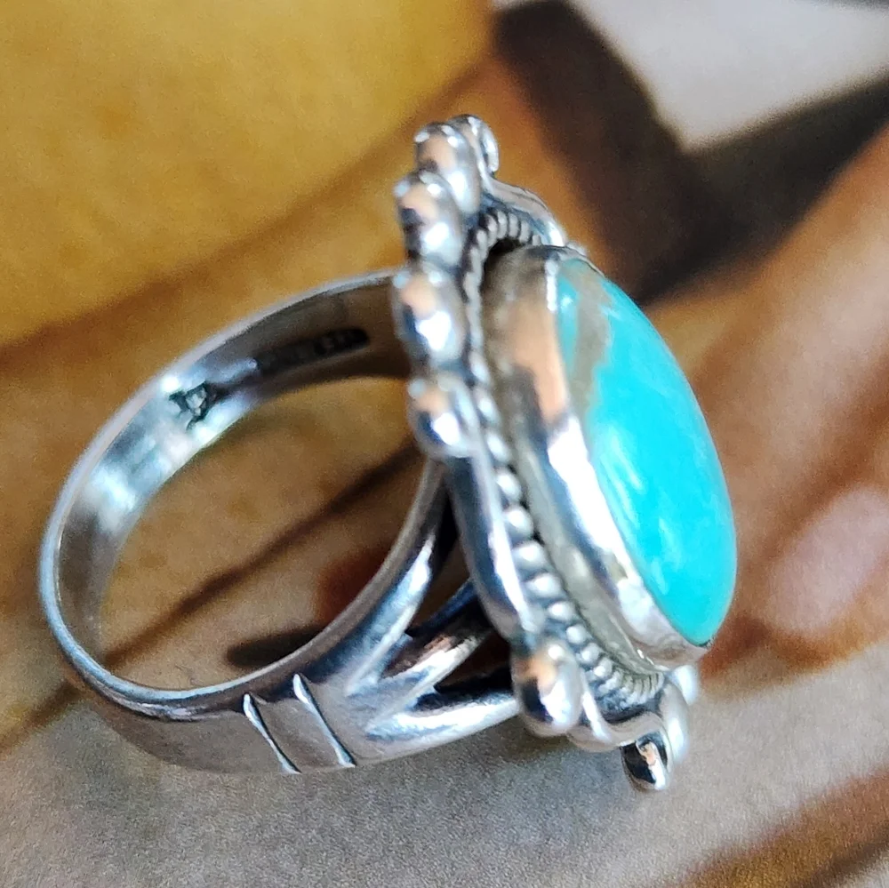 GENUINE turquoise and Sterling Silver Statement Ring Size 6 - Picture 6 of 6